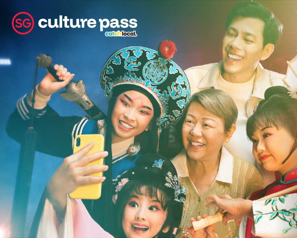 Image of cultural artists and audience in SG Culture Pass initiative