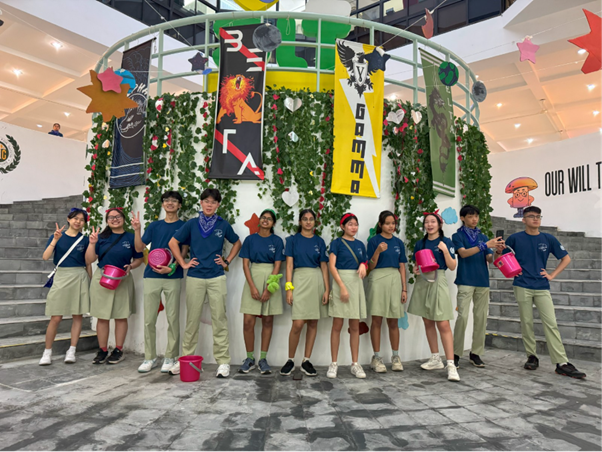 Student Councillors conducting the customary “Welcome to TJ” ceremony on the first day of Orientation.Add your alt text here