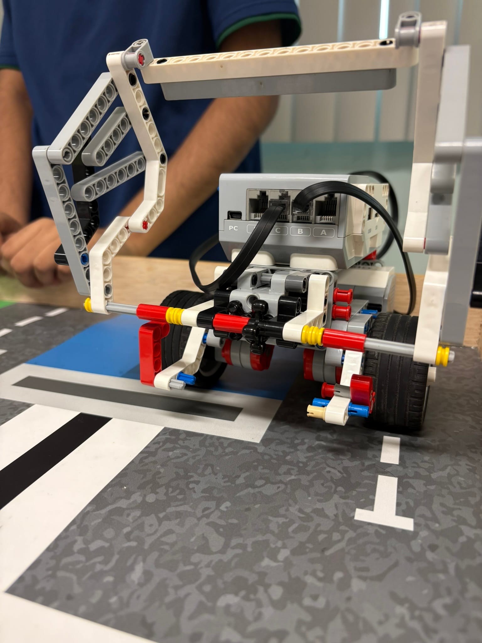 ROBOTICS CLUB