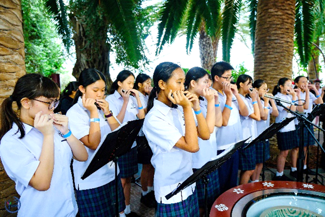 Harmonica Band4