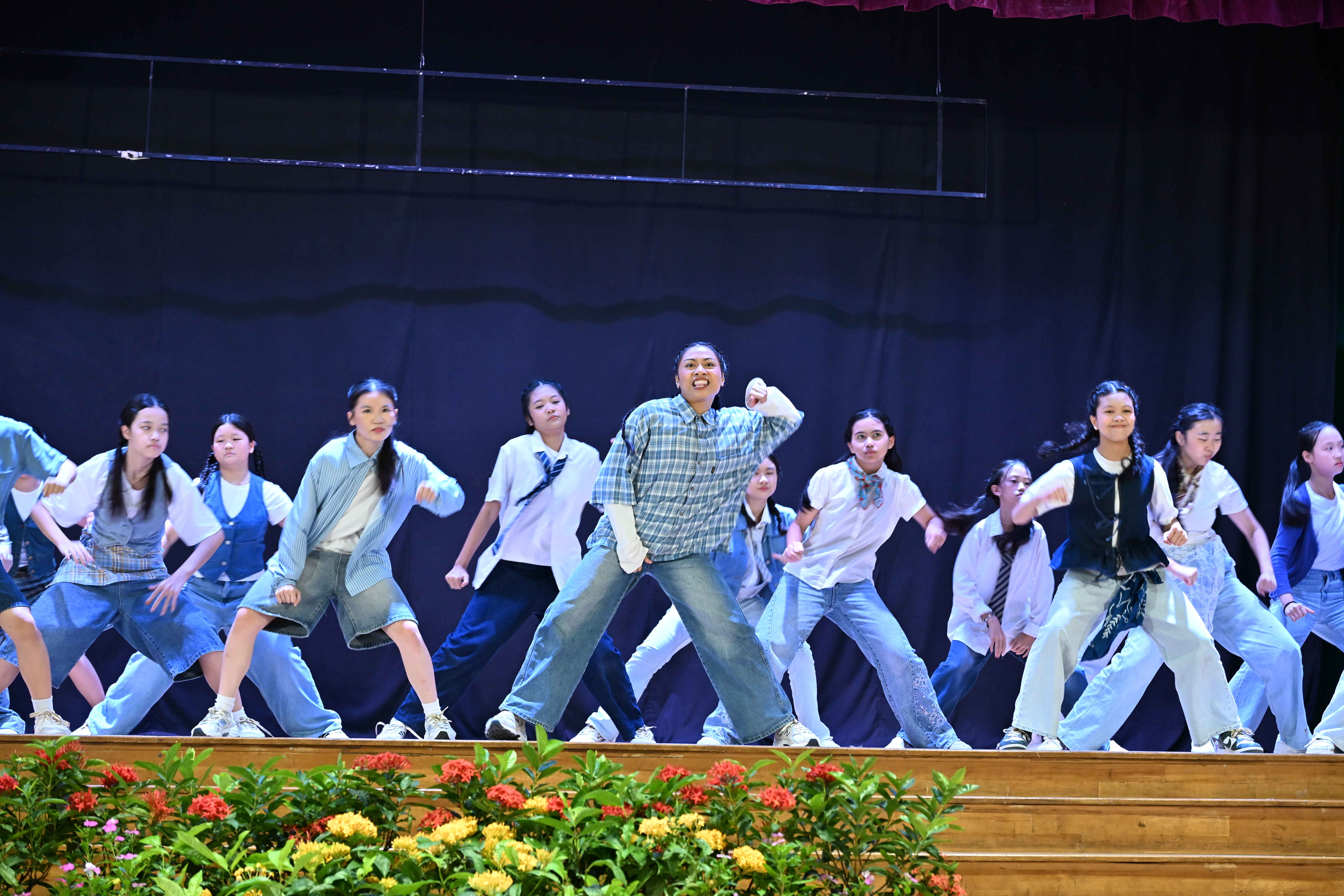 ZSS Dance Crew performing for Awards Day