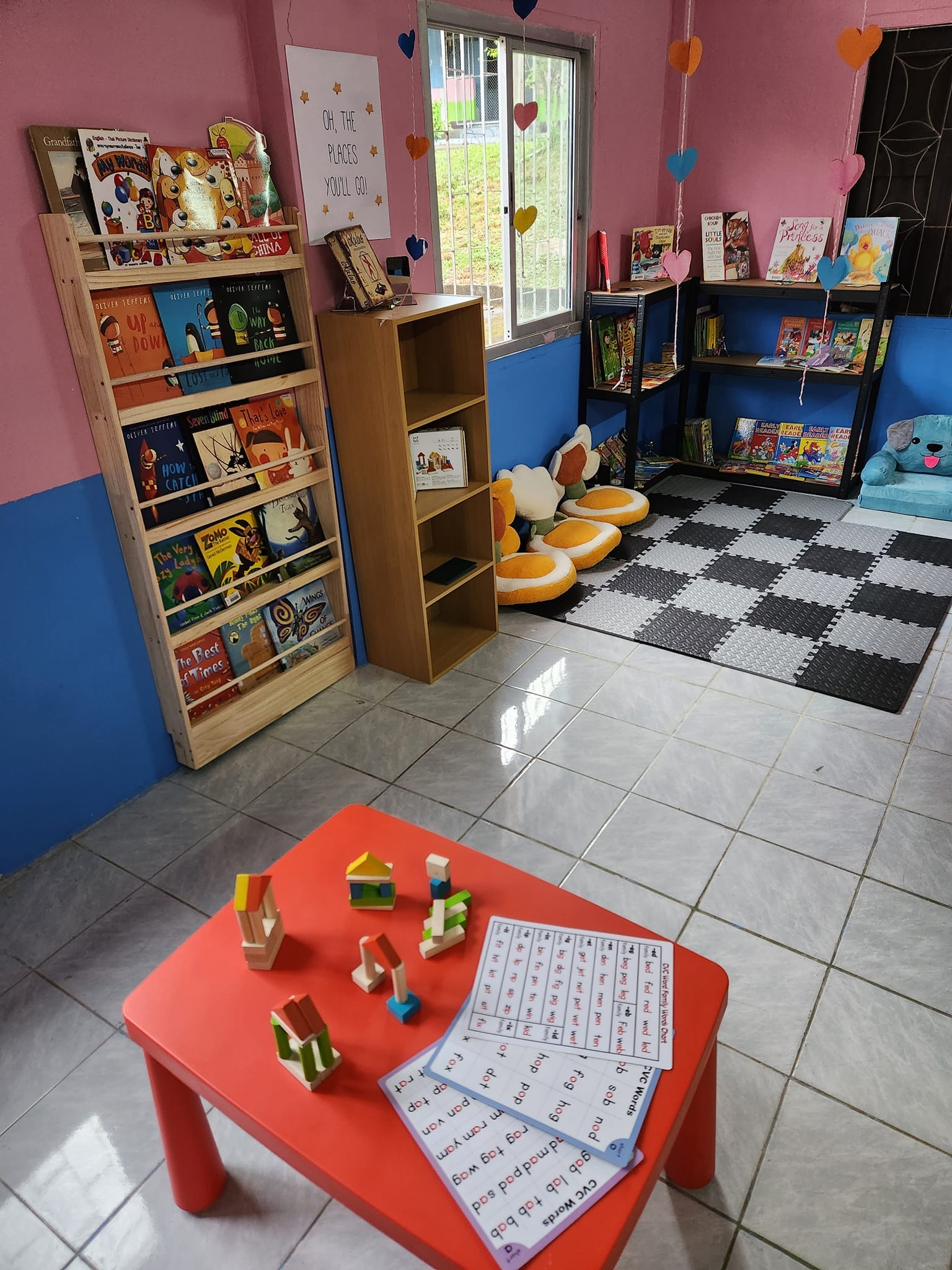 a picture of a decorated library