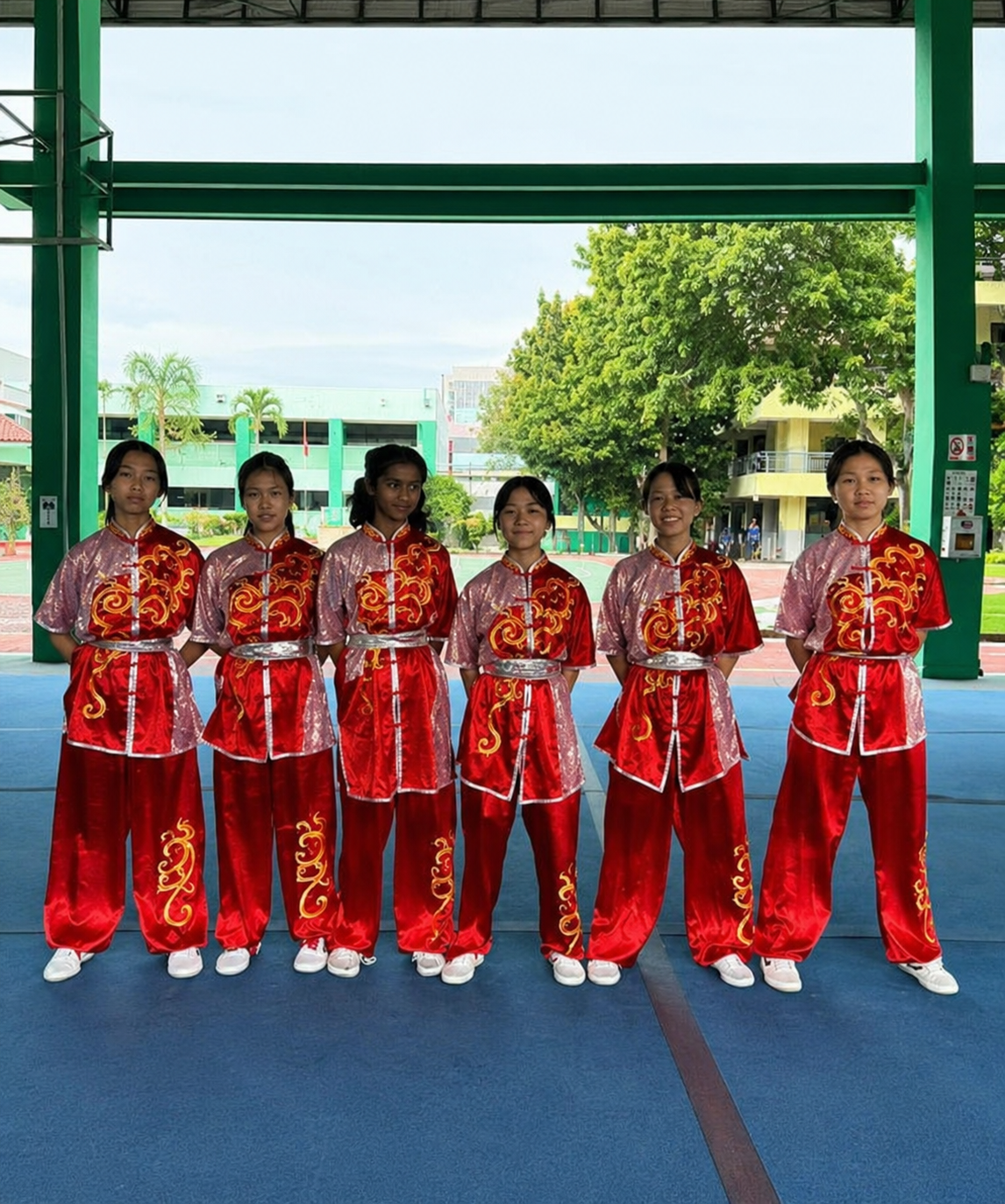 6 girls wearing wushu red costume