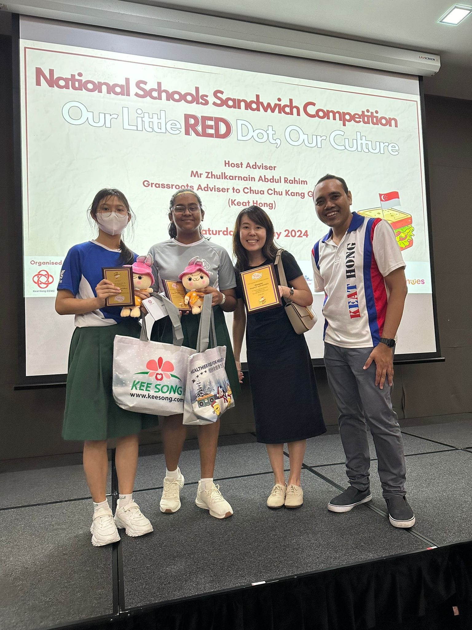 Category B - Lower Secondary. Overall Champion by team “Chaos Kins”